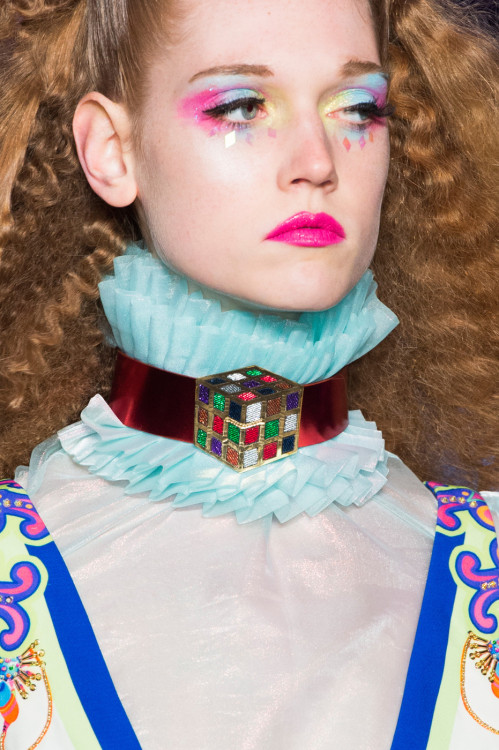 oncethingslookup:Manish Arora Spring 2016 RTW