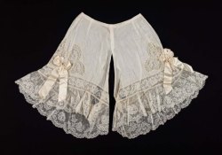 farmwitch:1900 Pair of French Cotton Drawers with Butterfly Insets.(MFA Boston)