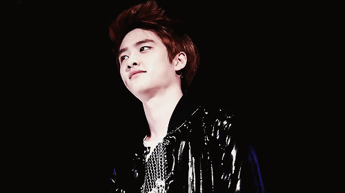 pandreos:  during baekhyun's high note in what is love   