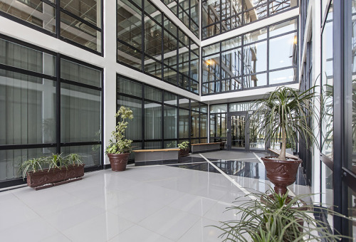 Modern Office Suite - Maputo, Mozambique