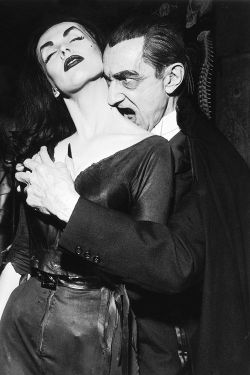 fortheloveofhorror:vampira and bela lugosi