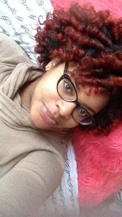 horseknucklemeat:  Had to bring the curls out for the blackout🌀🌀