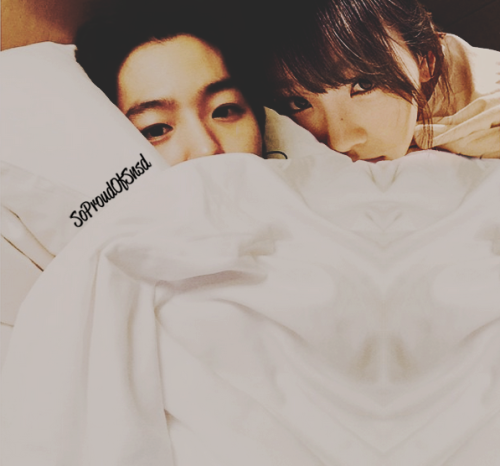 soproudofsnsd: They are so cute♥ My favorite couple forever.♥Sólo imagínenselos realmente de estar f