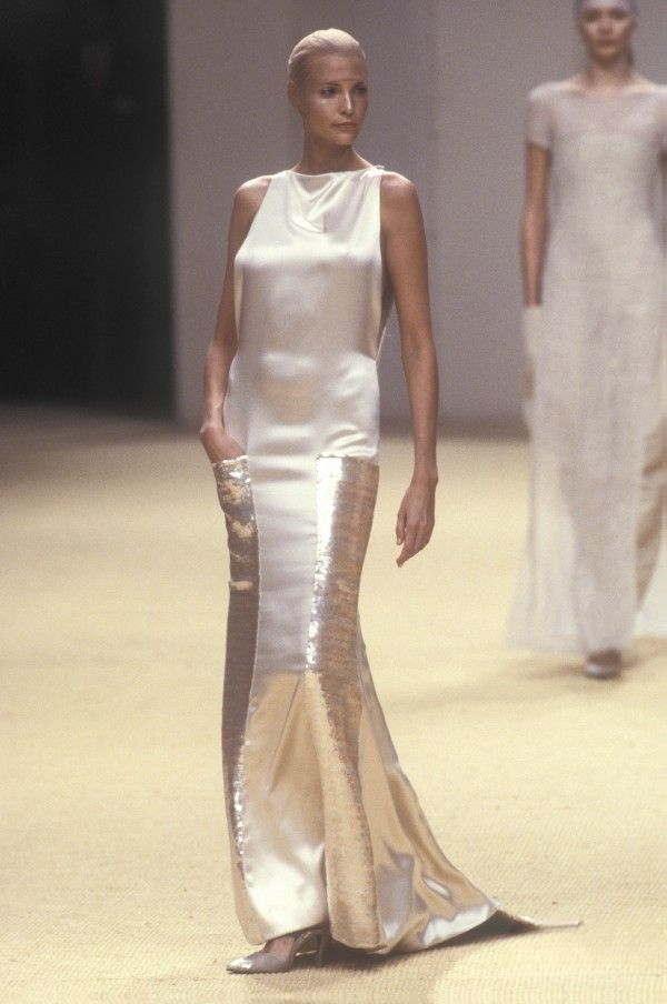 Petrificar autopista usted está the original supermodels — Chanel - Spring 1999 Couture