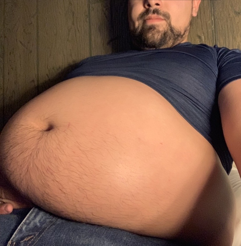 lardgerthanlife:  Thick Thursday: Reached a new record high of 315 lbs/145 kg. I’m