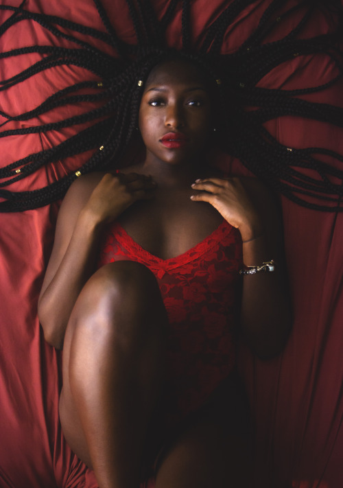 blackthoughtsnmarijuana: Akeila shot by Corey Daniels