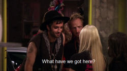 annanymousposts:  2 Broke Girls Season 3