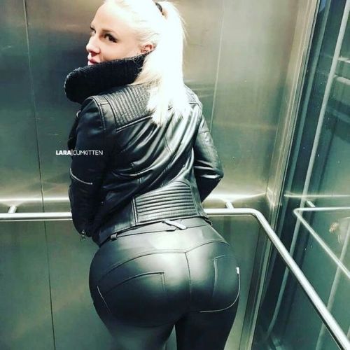 sexy-tight-pants: Tight Pants