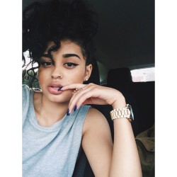 therealleaah:  fashionistasrus:  IG: bvddess http://fashionistasrus.tumblr.com/