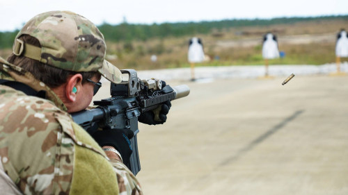 militaryarmament:  Green Berets from the 3rd Special Forces Group (Airborne) during a stress fire training exercise at Hurlburt Field, Florida. October 2014.