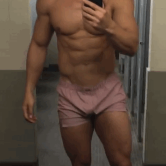 hotfamousmen:  Vince Sant