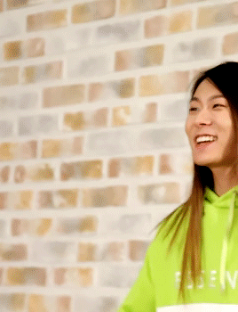 donghans:moonbok literally radiating while enjoying himself? a concept i like!