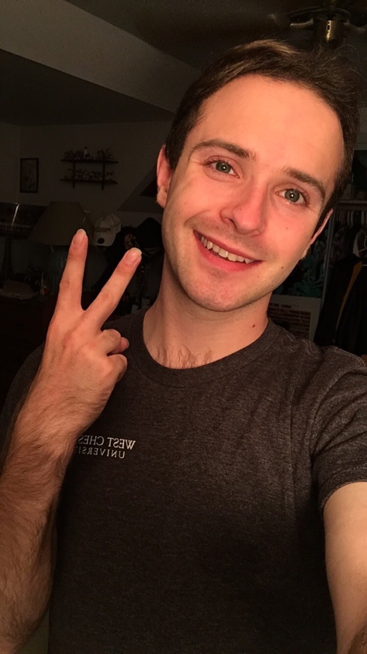 minityleroakley: Idk i was feeling good today but like this photo makes me not  