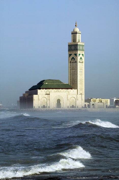Islamic architecture – Morocco – Hassan II Mosque
From the collection: IslamicArtDB » Hassan II (Hasan Ath-Thani) Mosque in Casablanca, Morocco (16 items)
Originally found on: morobook