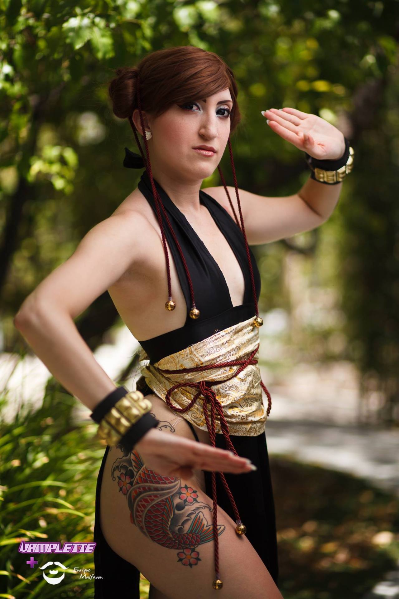 vamplettecosplay:  Chun Li cosplay by me requested by zomgitskevinALSO SO MUCH BUTT
