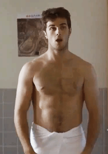 hotfamousmen:    Beau Mirchoff  