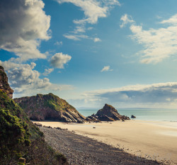 wanderthewood:  Monkstone Point, Pembrokeshire,