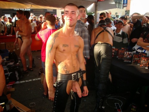 yeahturnmeon:  Check out my other blog - wantcum.tumblr.com 