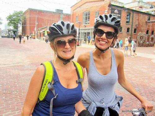 toronto-bicycle-tours: July 3 Heart of Downtown 3