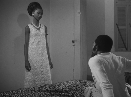 sundaynightfilms:The Woman with the Knife, 1969