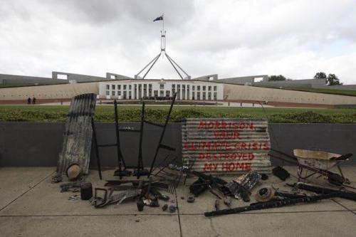 “(Prime Minister) Morrison, your climate crisis destroy my home”Remains of a NSW family home deliver