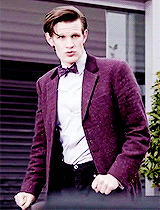 oswaldoswin:  doctor who meme: seven outfits [7/7] → Doctor’s outfits 