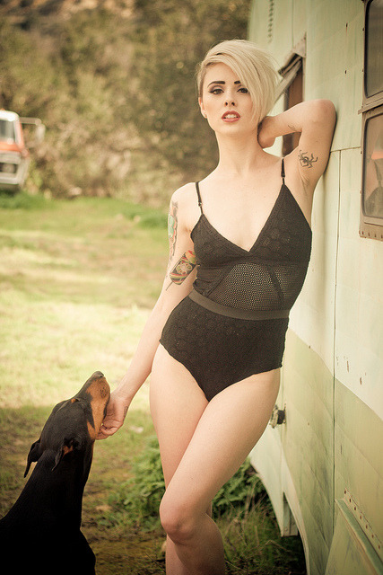wanna-do-bad-things-with-u:  Alysha Nett