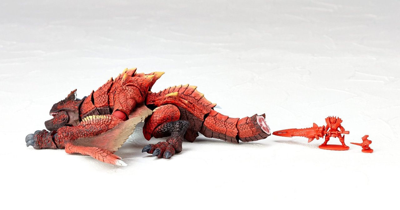 kogath:  Revoltech VulcanlogMonster Hunter Series: Molten TigrexPre-order here;http://www.amiami.jp/top/detail/detail?gcode=FIGURE-012224