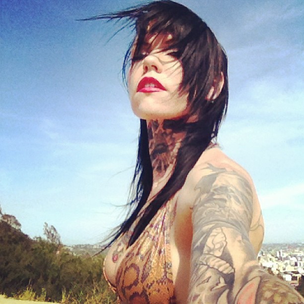 malicemcmunn:  #warmwinds rule!! 90’ days are the shit!! #california #hollywood