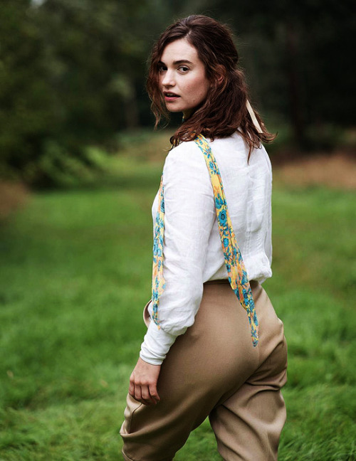 As an actor, you get a bit itchy to do something entirely different. - Lily James