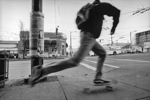 joeinct:Skateboarder, Photo Copyright Alan Jacques, 2004