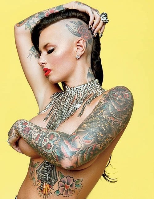 Porn Pics rowshark:  Christy Mack 