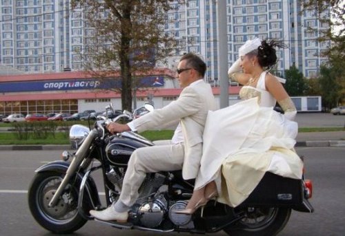 Crazy people doing weird things in russia (36 Photos)