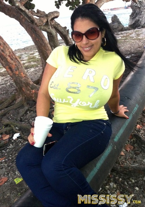 bigboobster: Huge boobs Latina cam doll, @MizzIssy, recently updated her official blog @ MissIssy.co