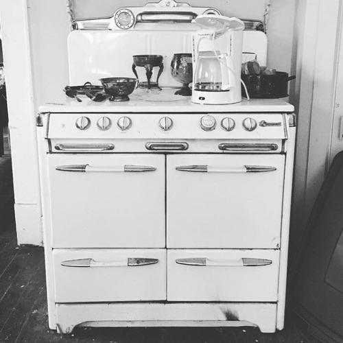 FarmHouse -Original Ovenpinterest.com