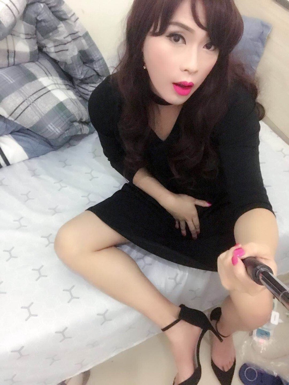 katelau69:  Hong Kong crossdresser