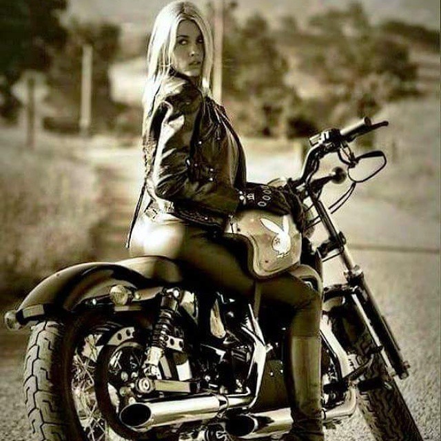 alexsebastianduca:  #biker (presso LA ROSA OSTERIA BAR)