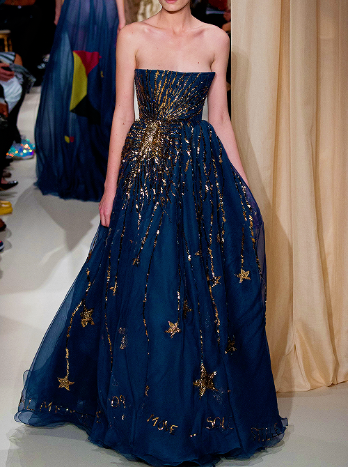 insanity-and-vanity:  albertaferrettis:  Valentino Couture Spring 2015.  This dress was literally made for me tbh