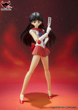 sailormooncollectibles:  Sailor Mars is so fierce!!!! &lt;3