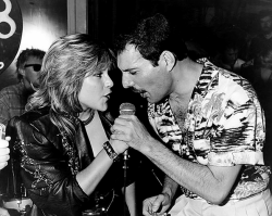 i-will-be-a-legend:  Samantha Fox and Freddie