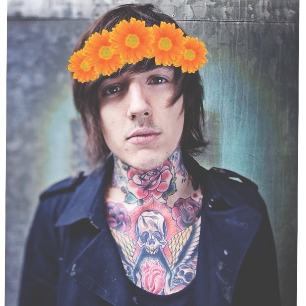 oli-sykes-butt-blog:  Not my photo but my flower crown edits (: you like?