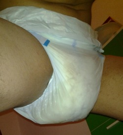 diaper-marcel:  My super wet diaper from tuesday. Totally forgot to upload these :-) 