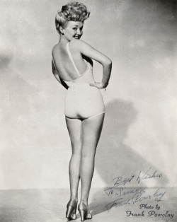 retrogasm:  Happy Birthday Betty Grable