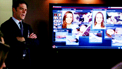espritscriminelsfrance:Aaron Hotchner in Scream, requested by Sue5753