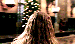 p-pikachu:  Merry Christmas. Merry Christmas. Ring the Hogwart bell.Merry Christmas,