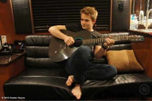 dannybihung: hunter357mag2: jamesjmmwgd2:REBLOG IF SHORT AND HAIRLESS BLOND GUYS TURN YOU ON!!! (LIK