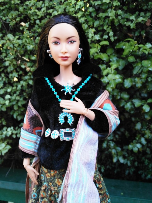 dolljunk:Here’s my Princess of Navajo doll rebodied onto a MTM body and her straightened out b