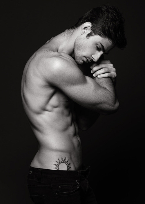 mansexfashion:  Photographer: Wong Sim  Model: Diego Rovo  