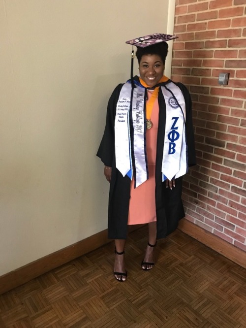 blackluvkindaliketheincense:May 12, 2018 was the best day of my life. Introducing Kaylynn H., BSN.