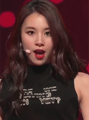 femaleidols:  twice • so hot 